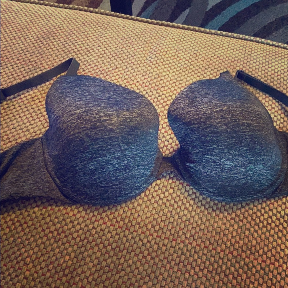 Victoria’s Secret Uplift Semi Demi Bra